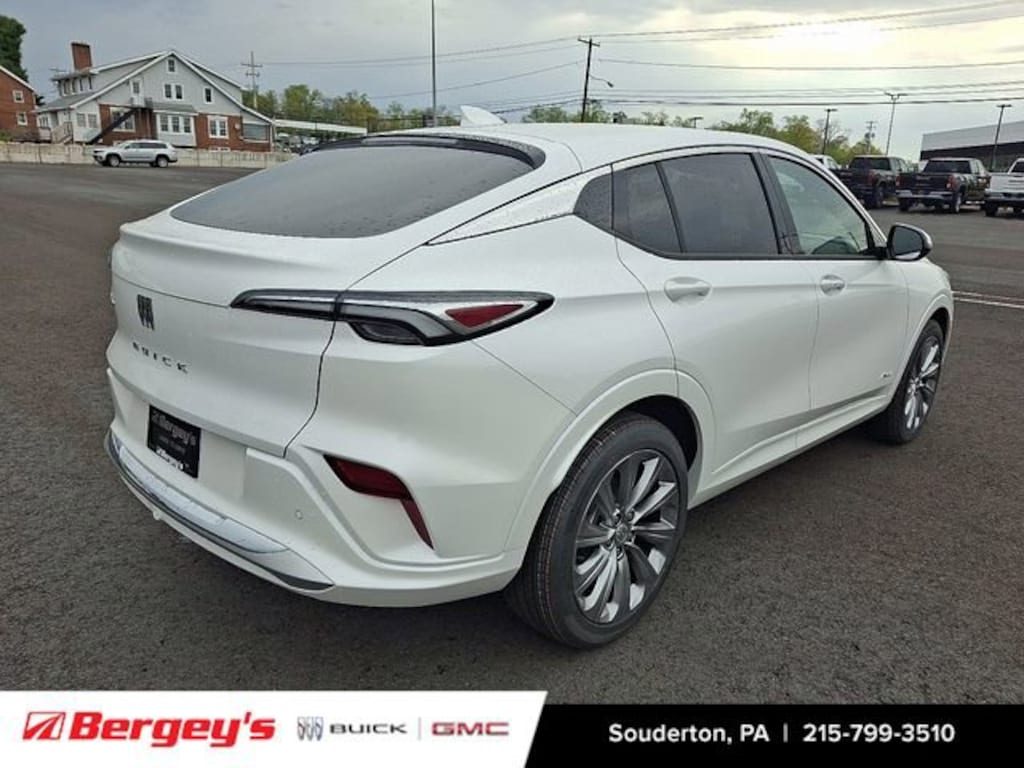 New 2026 Buick Envista Avenir SUV