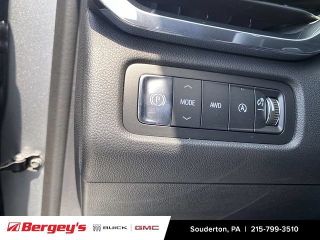 2026 GMC Acadia Denali - Photo 19