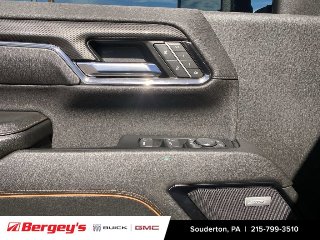 2024 GMC Sierra 2500HD AT4 - Photo 25