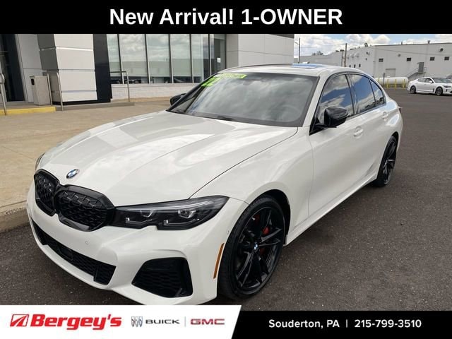 2022 BMW 3 Series M340i xDrive Sedan's photo