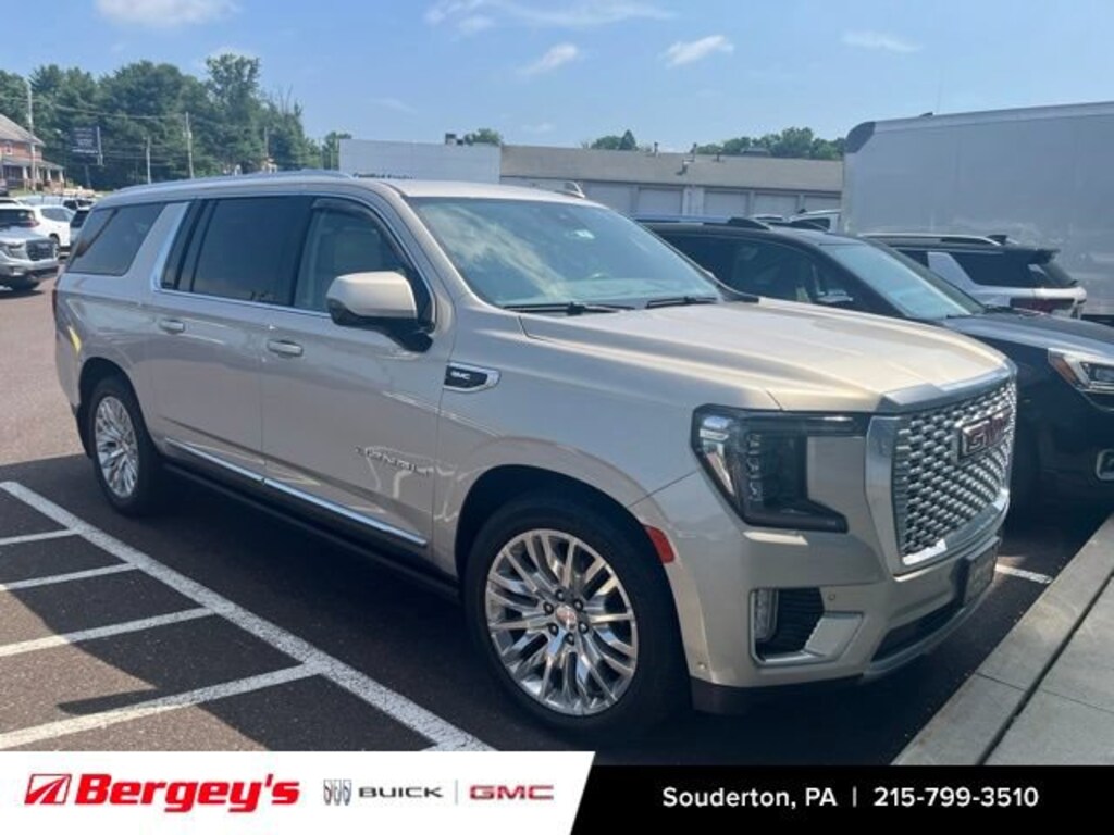 Used 2023 GMC Yukon XL Denali SUV