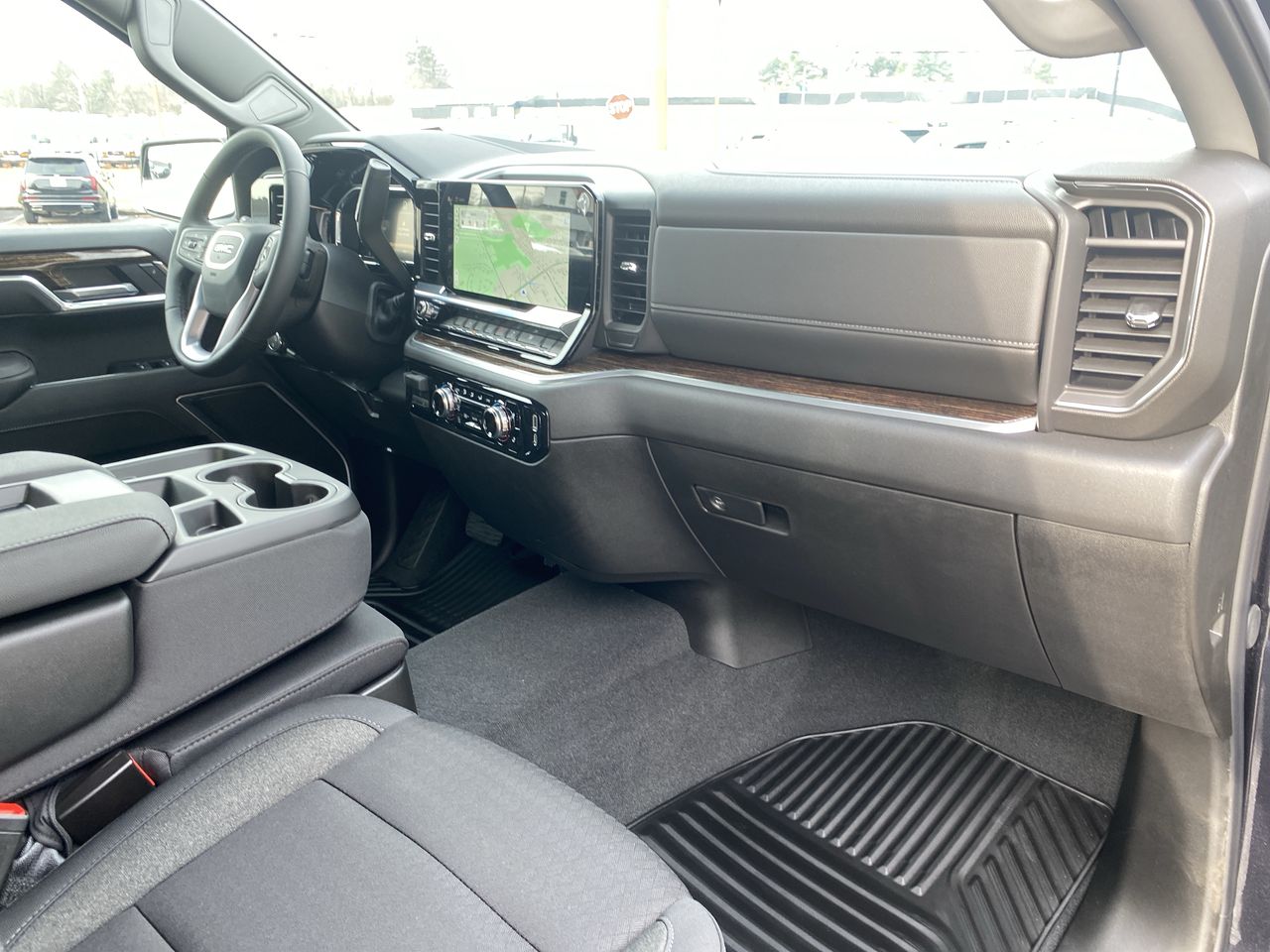 2026 GMC Sierra 1500 SLE - Photo 94