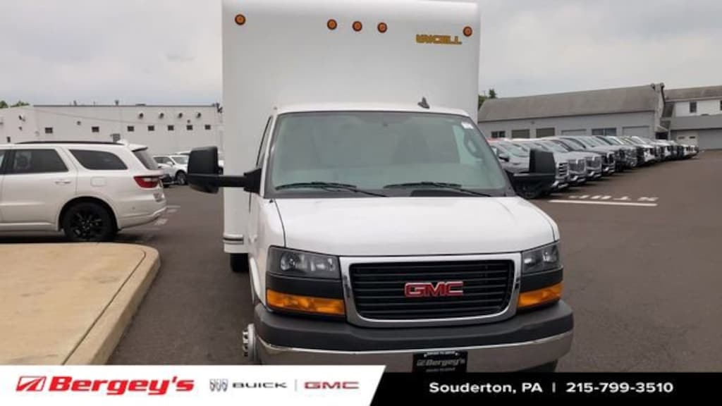 New 2026 GMC Savana Cutaway 4500 2WT Cutaway Van