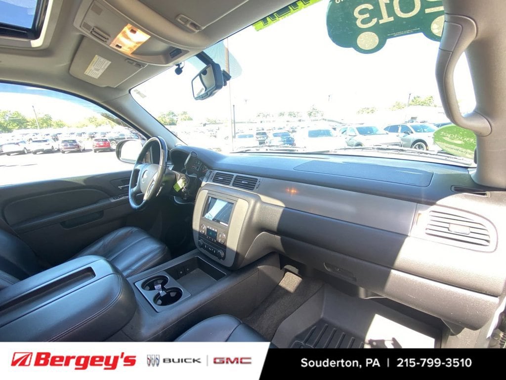 2013 Chevrolet Avalanche LT - Photo 33