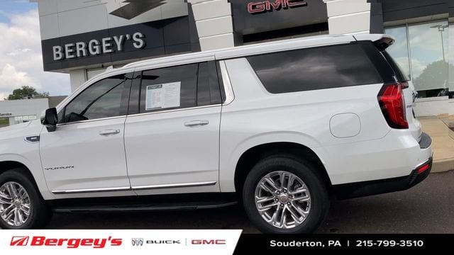 2022 GMC Yukon XL SLT - Photo 8