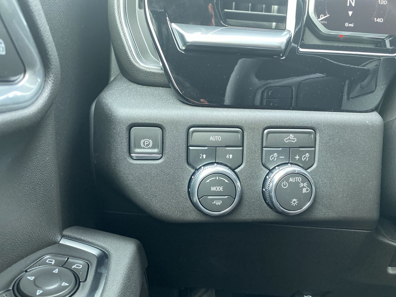 2026 GMC Sierra 1500 SLE - Photo 82