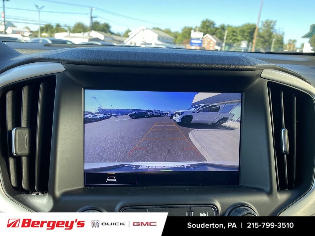 2023 GMC Terrain SLT - Photo 17