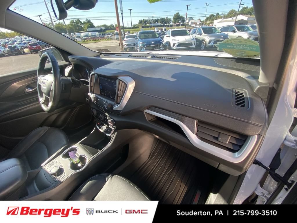 2023 GMC Terrain SLT - Photo 33