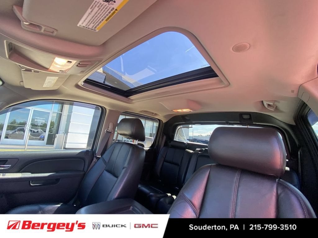 2013 Chevrolet Avalanche LT - Photo 22