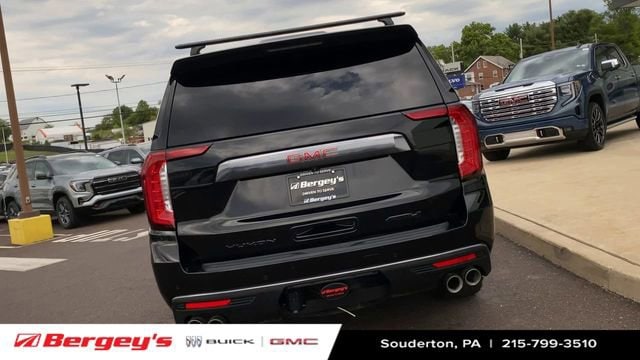 2023 GMC Yukon AT4 - Photo 8