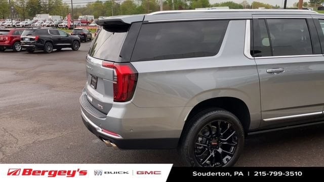 2026 GMC Yukon XL Denali - Photo 9