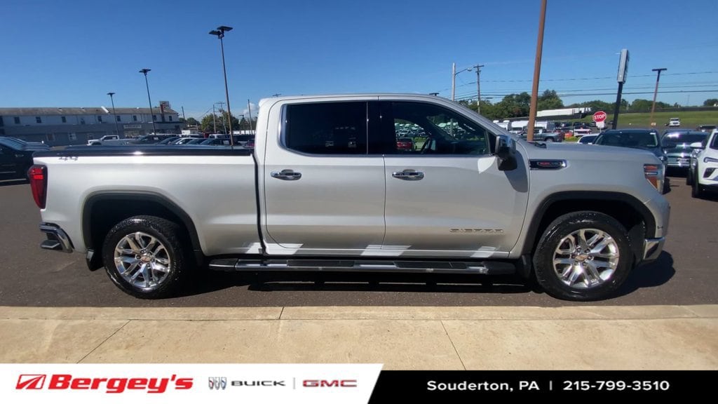 2019 GMC Sierra 1500 SLT - Photo 11