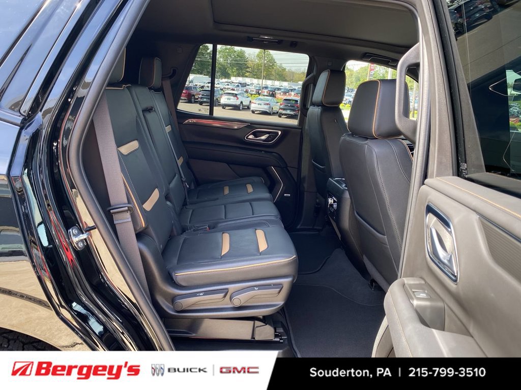 2024 GMC Yukon AT4 - Photo 31