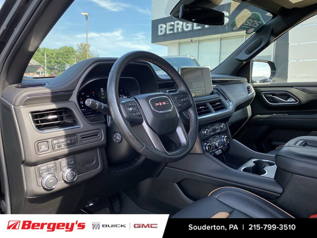 2024 GMC Yukon AT4 - Photo 12
