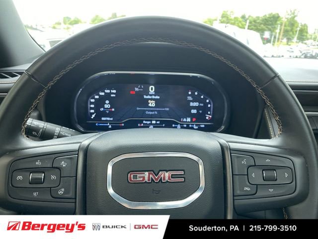 2023 GMC Yukon AT4 - Photo 13