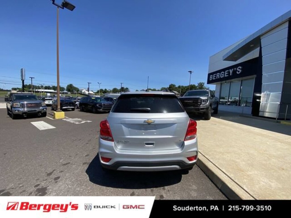 Used 2020 Chevrolet Trax LT SUV