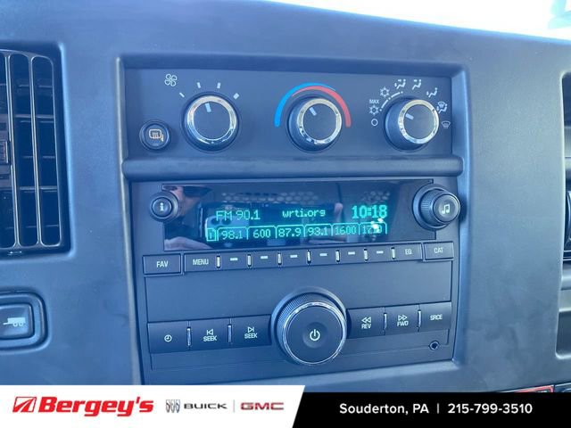 2025 GMC Savana Cargo Work Van - Photo 14