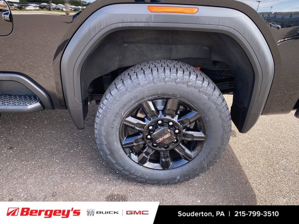 2024 GMC Sierra 2500HD AT4 - Photo 35
