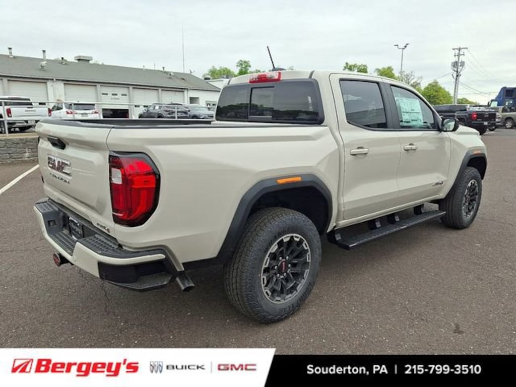 New 2026 GMC Canyon AT4 Truck