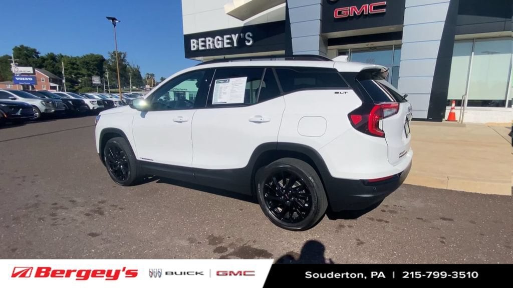 2023 GMC Terrain SLT - Photo 8