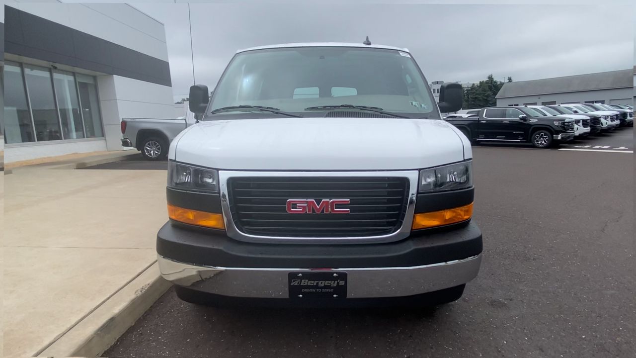 2025 GMC Savana Cargo Work Van - Photo 66