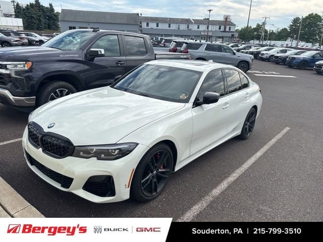 2022 BMW 3 Series M340i xDrive Sedan's photo
