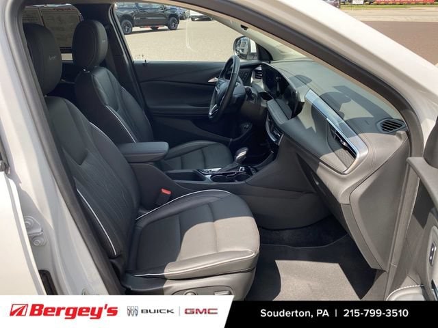 2024 Buick Encore GX Avenir - Photo 32