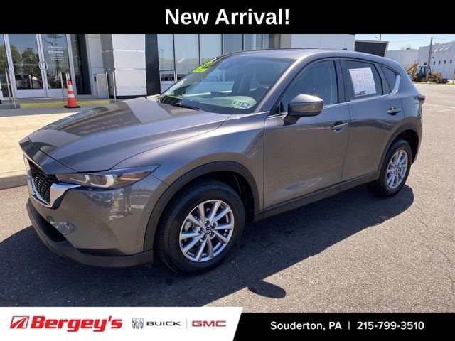 2022 Mazda CX-5 S Preferred package