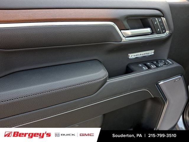 2026 GMC Sierra 1500 Denali - Photo 9