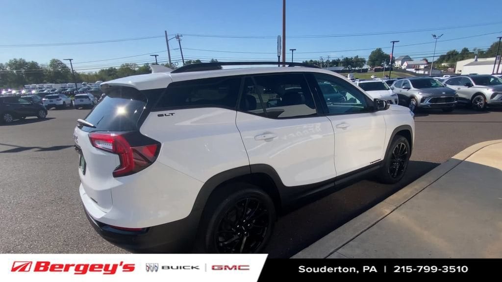 2023 GMC Terrain SLT - Photo 10