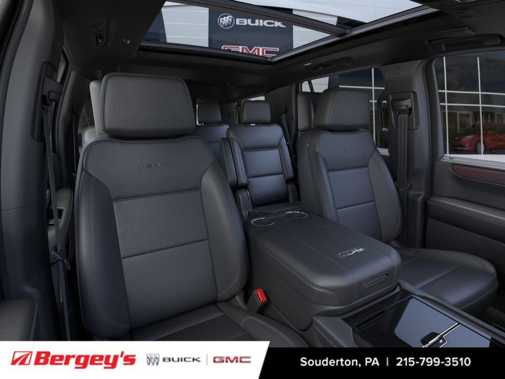 2026 GMC Yukon Denali - Photo 17