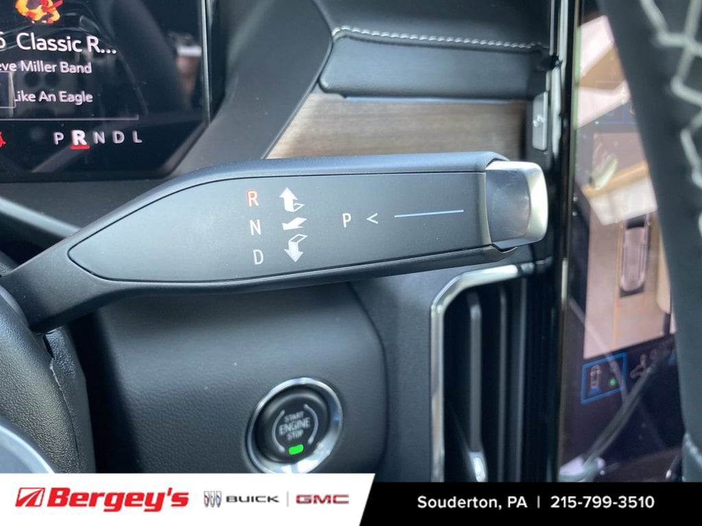 2027 GMC Acadia Denali Ultimate - Photo 17