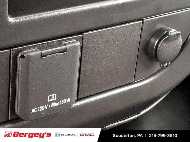 2026 GMC Savana Cargo Work Van - Photo 17