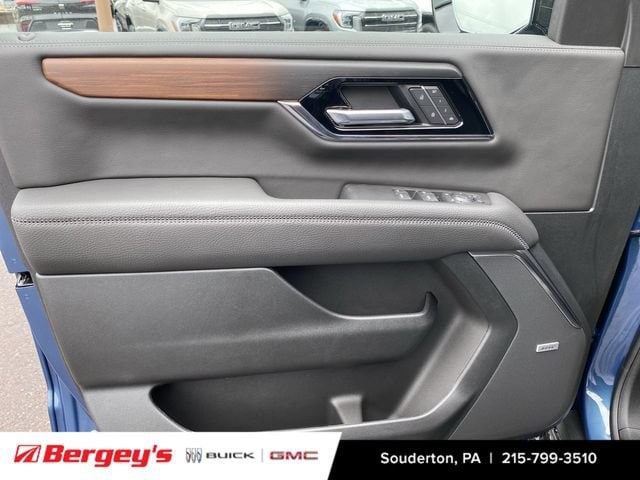 2026 GMC Yukon XL Denali - Photo 24