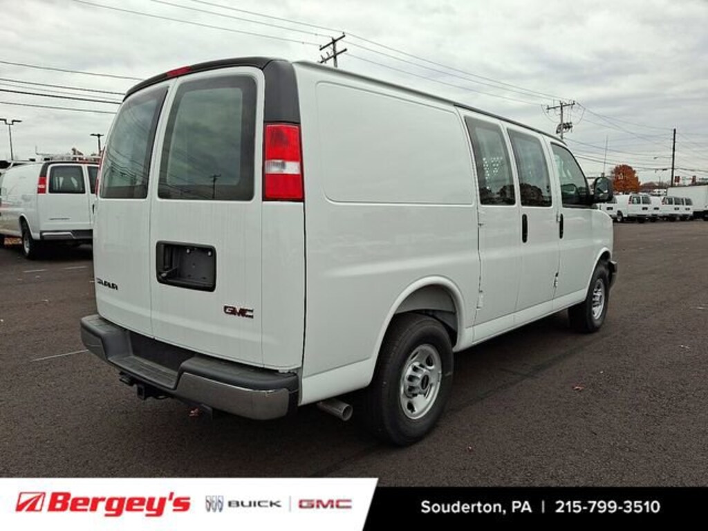New 2025 GMC Savana Cargo 3500 Work Van Van