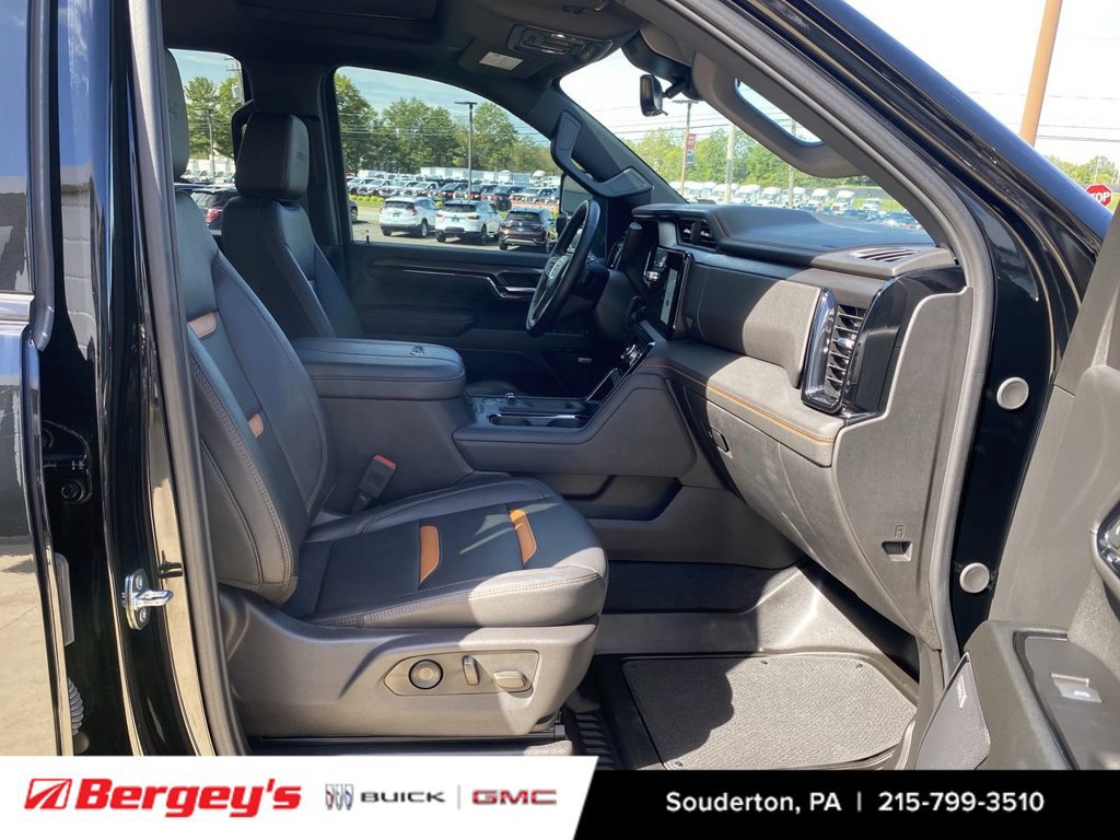 2024 GMC Sierra 2500HD AT4 - Photo 30