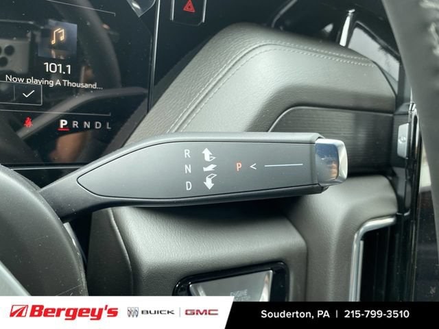2026 GMC Yukon XL Denali - Photo 17