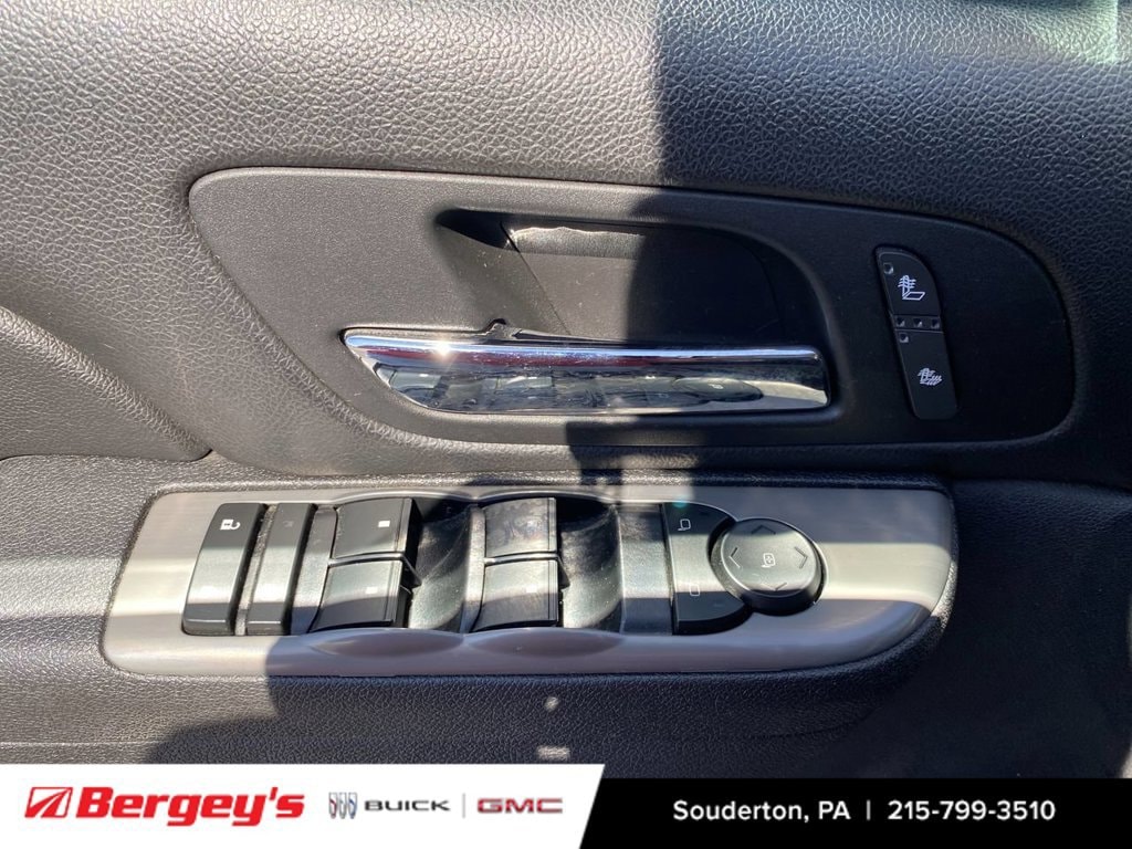 2013 Chevrolet Avalanche LT - Photo 27
