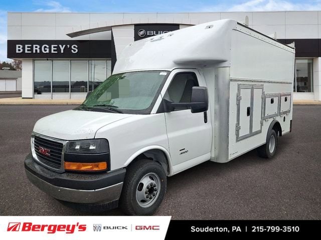 2026 GMC Savana 4500 159" WB's photo