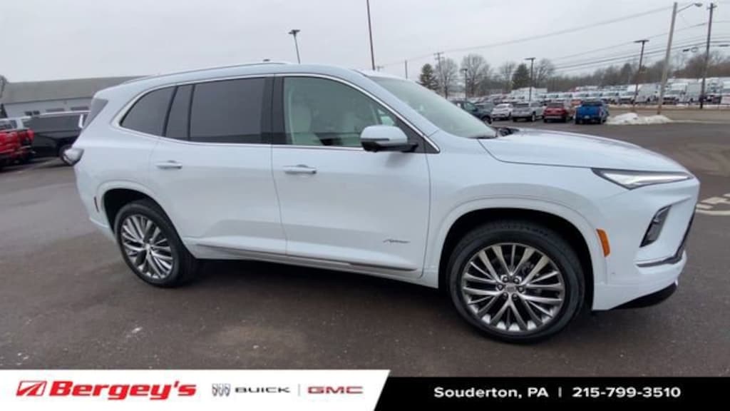 New 2026 Buick Enclave Avenir SUV