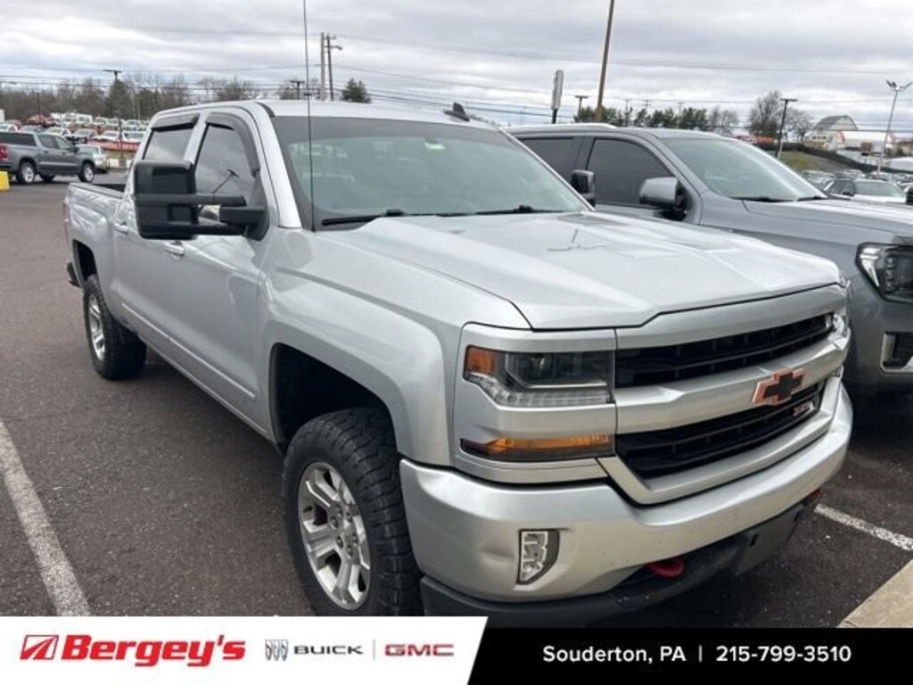Used 2018 Chevrolet Silverado 1500 LT Truck