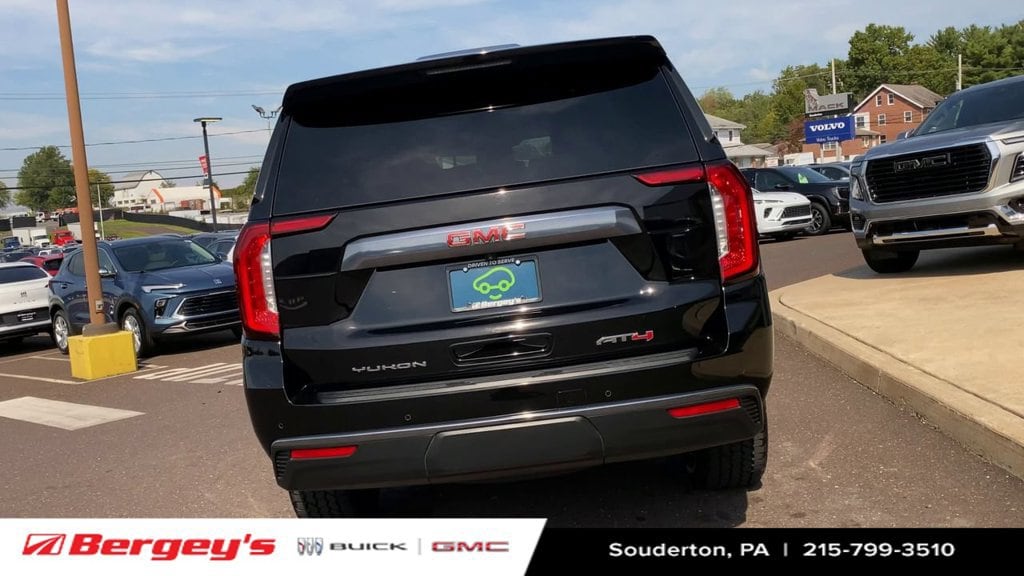 2024 GMC Yukon AT4 - Photo 9