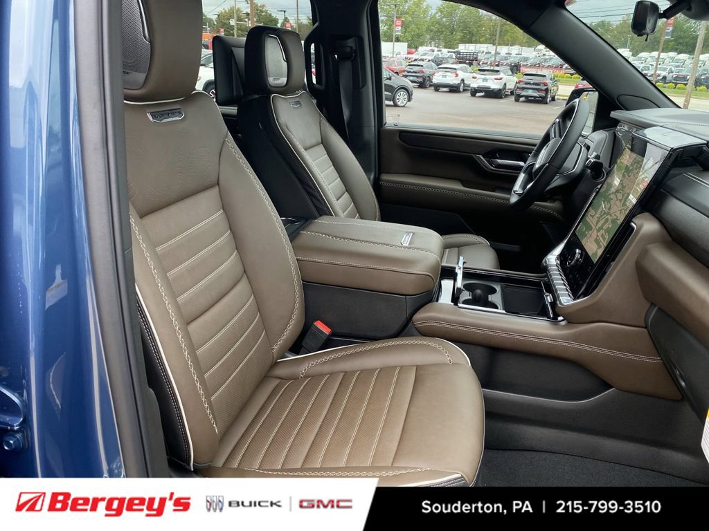 2026 GMC Yukon XL Denali Ultimate - Photo 30