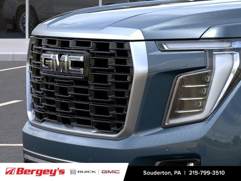 2026 GMC Yukon Denali - Photo 14