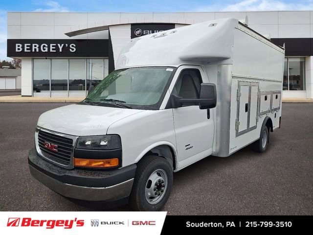 2026 GMC Savana 4500 159" WB's photo