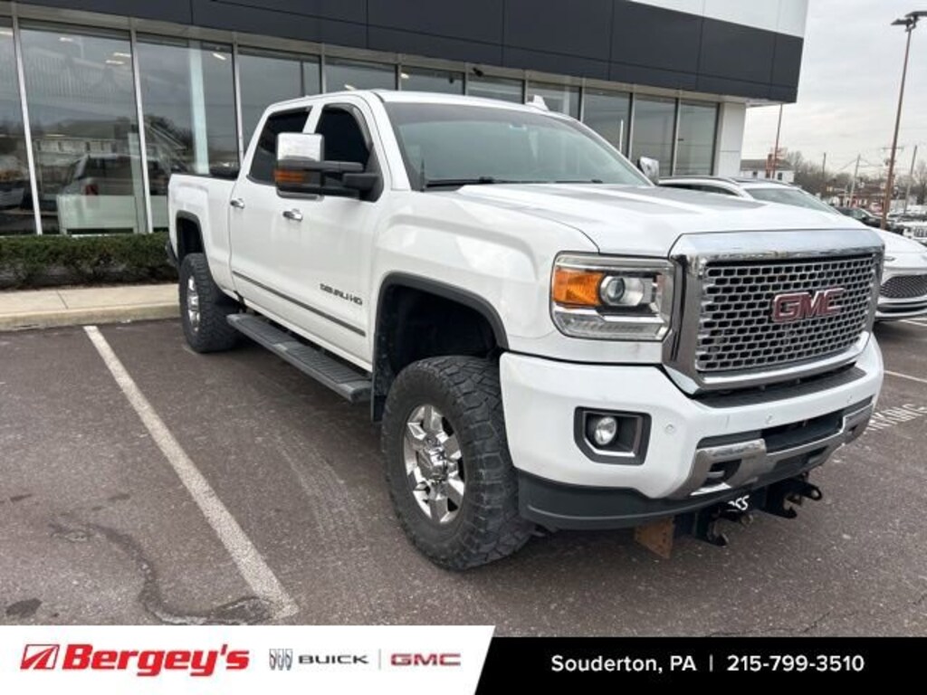 Used 2016 GMC Sierra 2500 HD Denali Truck