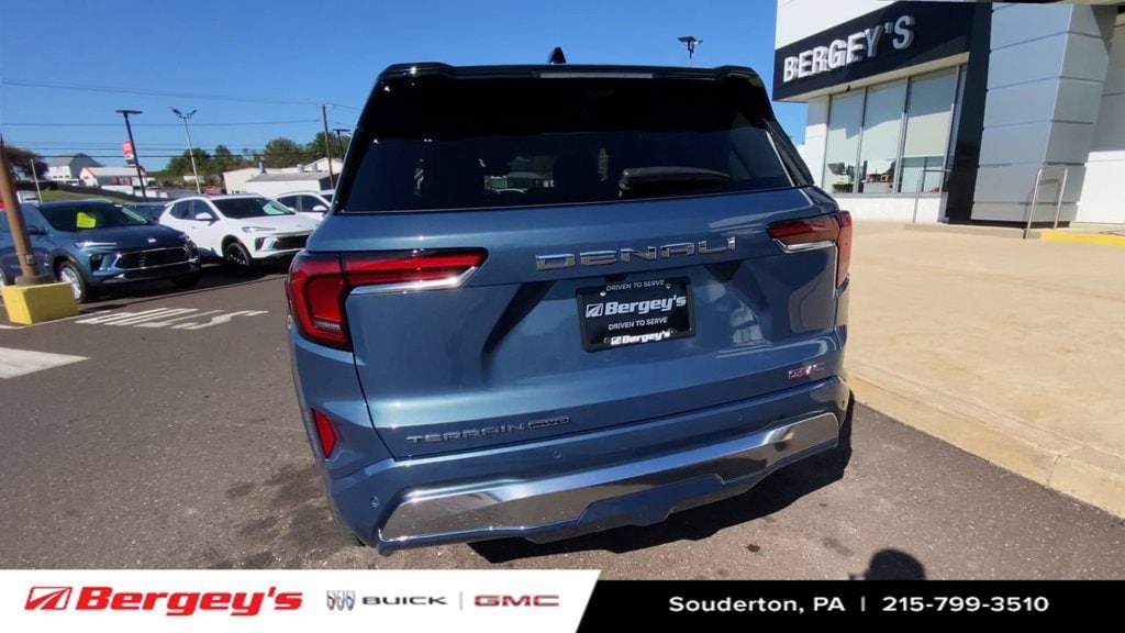 2027 GMC Terrain Denali - Photo 8