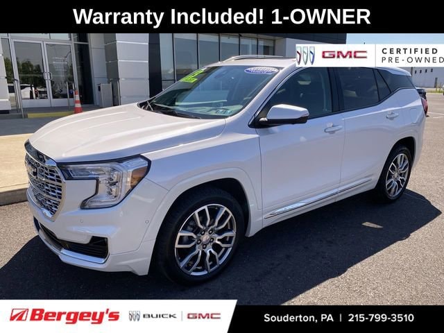 2023 GMC Terrain Denali AWD's photo