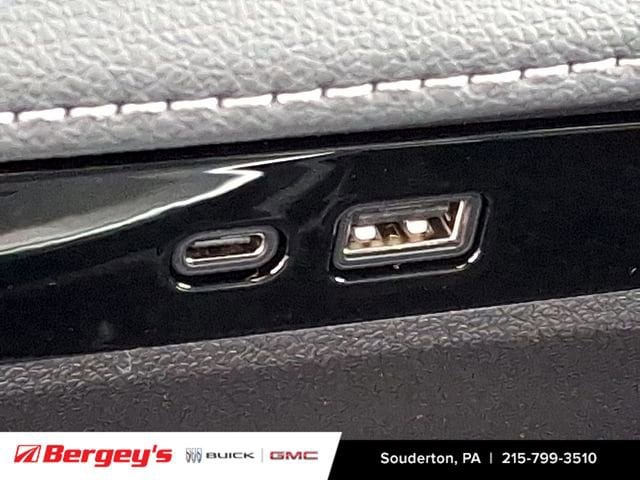 2026 Buick Enclave Sport Touring - Photo 19
