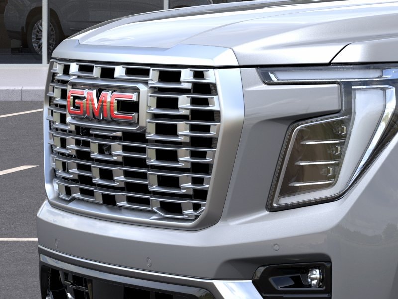 2026 GMC Yukon Denali - Photo 13